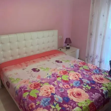 Very Nice And Romantic Apartament Pogradec